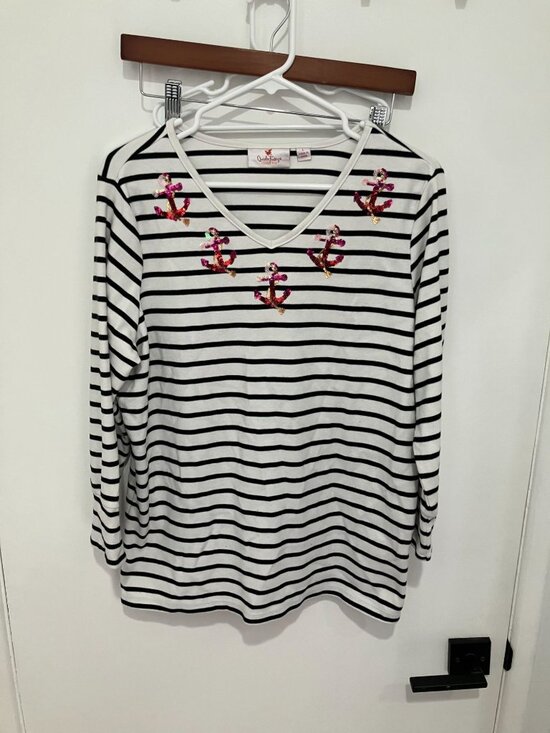 Quacker Factory Tops - Quacker Factory Striped Nautical Top Pink Gold Sequin Anchor V-Neck Large